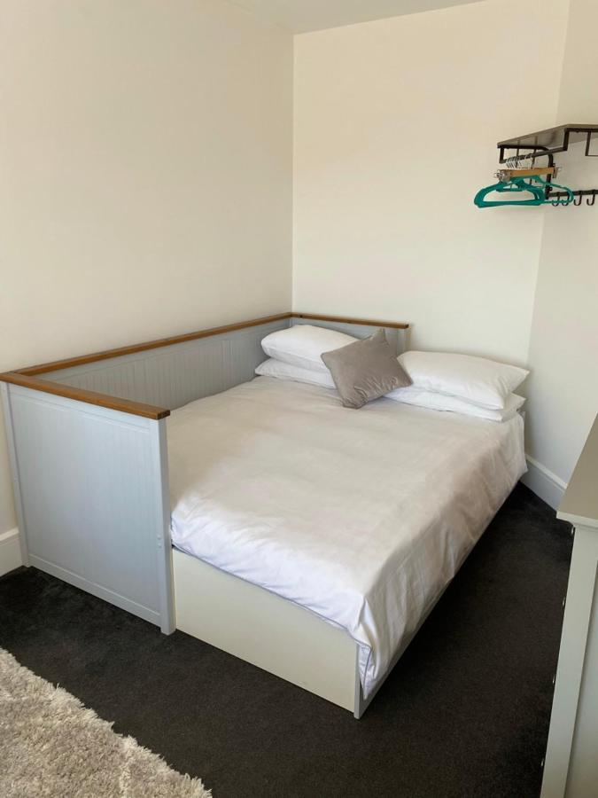 Burgess Yard 2-Bedroom Cottage, באת' מראה חיצוני תמונה