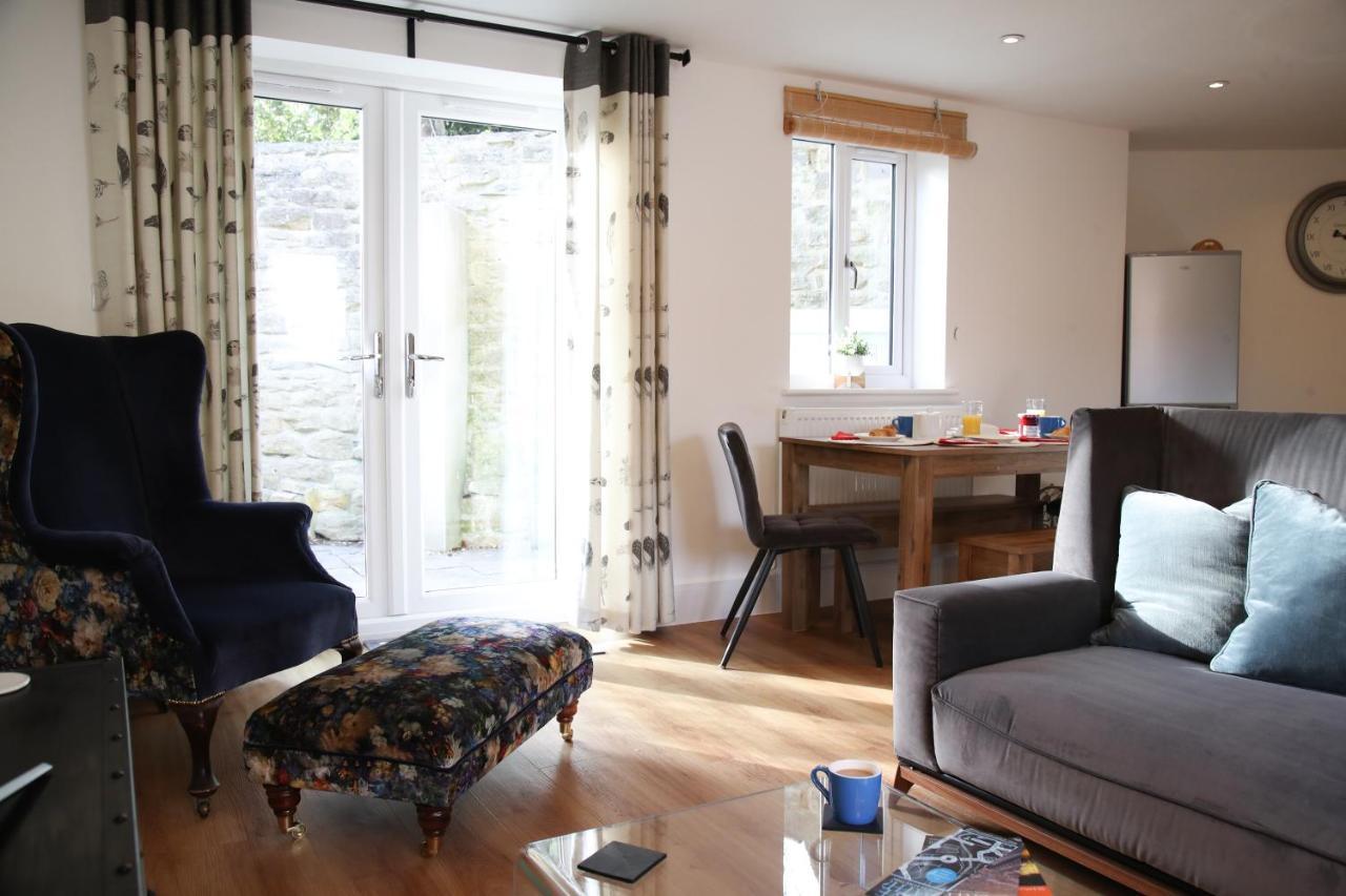 Burgess Yard 2-Bedroom Cottage, באת' מראה חיצוני תמונה