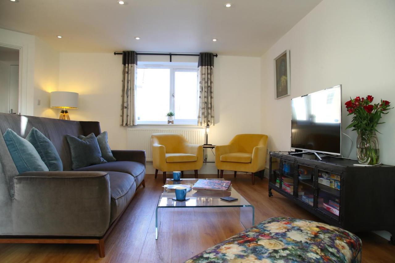 Burgess Yard 2-Bedroom Cottage, באת' מראה חיצוני תמונה